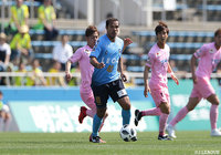 レアンドロ ドミンゲス（横浜FC）は何度かシュートを放ったがゴールを奪うことはできなかった【明治安田Ｊ２ 第10節 横浜FCvs栃木】