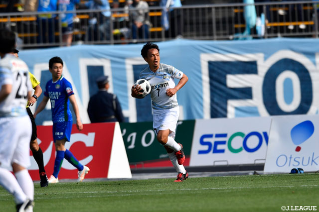 後半22分、佐々木からのクロスを永田 亮太（讃岐）が押し込み先制に成功！【明治安田Ｊ２ 第10節 徳島vs讃岐】