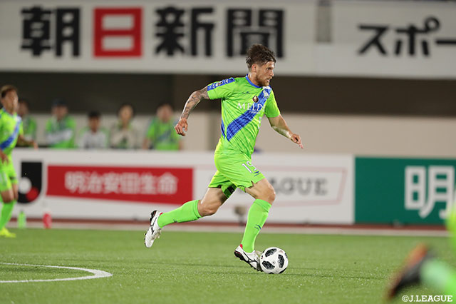 前節2ゴールのアレン ステバノヴィッチ（湘南）に期待がかるも、この日は不発【明治安田Ｊ１ 第10節 湘南vsＧ大阪】