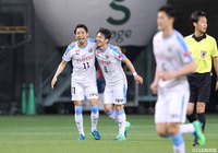 阿部 浩之（#8）からのクロスを小林 悠（#11）が決め、川崎がリードを2点に広げる！【明治安田Ｊ１ 第10節 鳥栖vs川崎Ｆ】