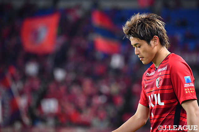 内田　篤人（鹿島）は右サイドからの絶妙なクロスで同点ゴールを演出した【明治安田Ｊ１ 第10節 鹿島vs神戸】