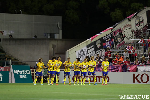 蜂須賀　孝治のゴールで先制した仙台。第三子が誕生した富田 晋伍をゆりかごパフォーマンスで祝福！【明治安田Ｊ１ 第10節 Ｃ大阪vs仙台】