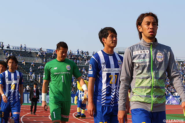 栃木に競り負けた山形。ホームのサポーターに勝利を届けることはできず【明治安田Ｊ２ 第11節 山形vs栃木】