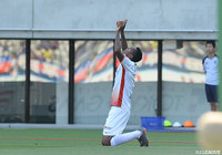 ジョーが同点ゴールを奪い、このパフォーマンス【明治安田Ｊ１ 第11節 FC東京vs名古屋】