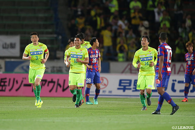 近藤 直也（#3）が土壇場で執念のゴールを奪い、千葉が同点に追いつく！【明治安田Ｊ２ 第11節 甲府vs千葉】