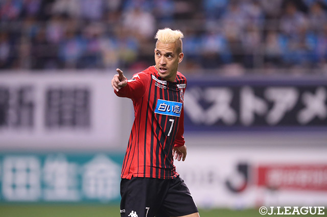 終盤立て続けに2ゴールを奪ったジュリーニョ（札幌）はこの試合のヒーローに！【明治安田Ｊ１ 第12節 鳥栖vs札幌】