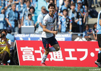 太田 宏介のFKに橋本 拳人が合わせ、FC東京が先制！【明治安田Ｊ１ 第13節 川崎ＦvsFC東京】