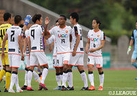 逃げ切った山口は3試合ぶりの勝利で3位へと浮上！【明治安田Ｊ２ 第13節 京都vs山口】
