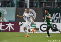 クロスバー直撃のシュートを放つなどゴールに迫った前田　大然（松本）だが、2戦連発とはならず【明治安田Ｊ２ 第13節 岐阜vs松本】