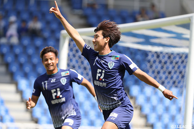 石津のスルーパスを受けたユ インスが冷静に決め、ホームの福岡が先制！【明治安田Ｊ２ 第14節 福岡vs愛媛】