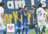 後半AT、こぼれ球に反応した三平 和司（#27）のシュートが決まり、ホームの大分が劇的な逆転勝利！【明治安田Ｊ２ 第14節 大分vs岐阜】