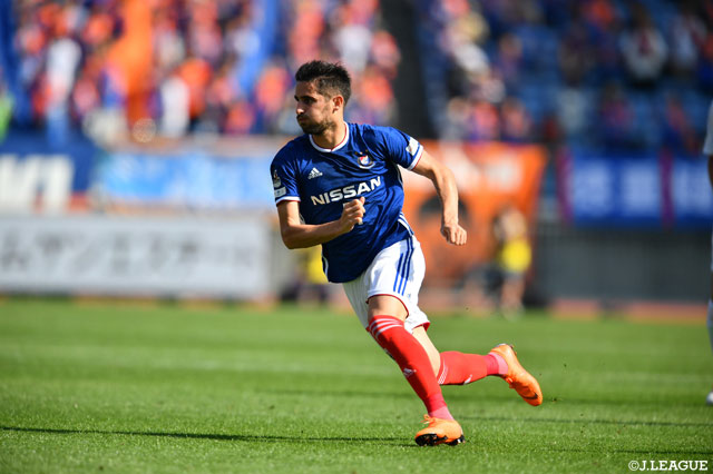 積極的にボールを追いかけたミロシュ デゲネクは、後半37分横浜FM5点目となるダメ押しゴールを決めた【明治安田Ｊ１ 第15節 横浜FMvs長崎】