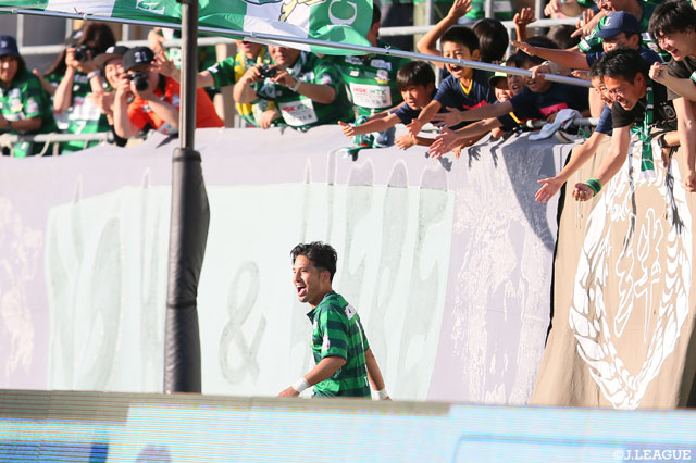 岐阜は竹田 忠嗣のヘディングシュートで貴重な追加点を獲得【明治安田Ｊ２ 第15節 大宮vs岐阜】