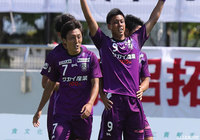 前半だけでハットトリックを達成した谷口 堅三（藤枝/#9）。直近2試合で5ゴールの荒稼ぎ【明治安田Ｊ３ 第11節 盛岡vs藤枝】