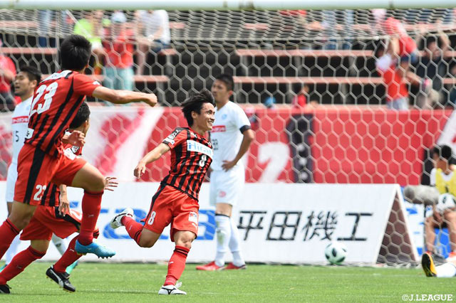 熊本は55分に上村 周平のヘディングシュートで勝ち越しに成功！【明治安田Ｊ２ 第15節 熊本vs水戸】