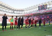 終盤ゴール前の人数を増やし猛攻を仕掛けた鹿島だったが敗れ、リーグ戦の連勝が「2」でストップした【明治安田Ｊ１ 第15節 鹿島vs仙台】