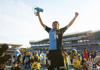 中村 憲剛の2ゴールの活躍で清水に快勝した川崎Ｆが2連勝を飾った【明治安田Ｊ１ 第15節 川崎Ｆvs清水】