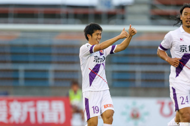 52分に大野 耀平のヘディングシュートが決まり京都が先制！【明治安田Ｊ２ 第15節 愛媛vs京都】