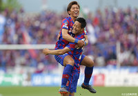 開始4分にして小塚 和季（甲府/左）がチーム2点目となる追加点を奪い、首位の大分相手にリードを広げる！【明治安田Ｊ２ 第16節 甲府vs大分】