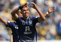 ミドルレンジから強烈なシュートをゴール左上に突き刺したドゥドゥ(福岡)【明治安田J2 第17節 福岡vs徳島】