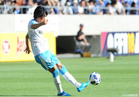 正確なプレースキックで何度もチャンスを作った中村 俊輔(磐田)【ルヴァンカップ プレーオフステージ 第1戦 G大阪vs磐田】