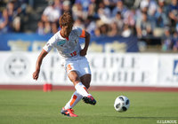 西田 剛がPKを落ち着いて右サイドネットに流し込み、愛媛が先制に成功【明治安田J2 第17節 町田vs愛媛】