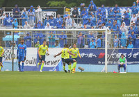 栃木は失点後すぐにオウンゴールという形で追いつくことに成功!【明治安田J2 第18節 栃木vs水戸】