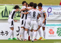 河津 良一が頭で押し込み、盛岡が先制！【明治安田Ｊ３ 第14節 盛岡vs長野】