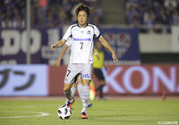 1人少ない中、難しいゲームを落ち着かせる遠藤 保仁(G大阪)【明治安田J1 第16節 広島vsG大阪】