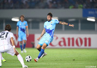 途中出場のファンマ(長崎)。70分にヘディングシュートを放ち、ゴールネットを揺らすが無念のオフサイド判定【明治安田J1 第16節 長崎vs神戸】