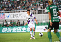 新加入ながら先発フル出場を果たした庄司 悦大(京都)。長短のパスでリズムを作る場面もあったが、本領発揮はこれからか【明治安田J2 第24節 松本vs京都】