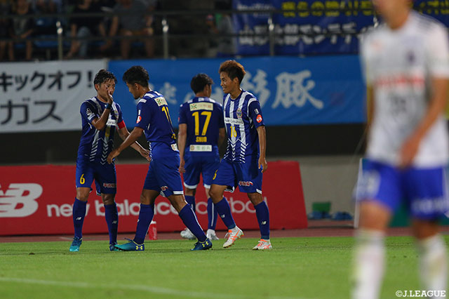 小林 成豪（#16）のゴールでホームの山形が先制【明治安田Ｊ２ 第24節 山形vs新潟】