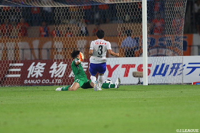 安田 理大（新潟）がラストプレーで劇的な決勝弾を奪う！【明治安田Ｊ２ 第24節 山形vs新潟】