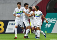 裏に抜け出した齊藤 未月が冷静に決め、湘南が追加点をゲット!【明治安田J1 第17節 神戸vs湘南】