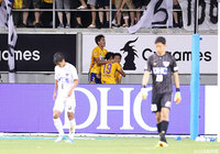 ジャーメイン 良の折り返しに西村 拓真(仙台)が合わせ、仙台が均衡を破る!【明治安田J1 第17節 鳥栖vs仙台】