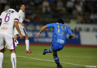 5分、CKのチャンスから最後は土居 柊太(#19)が決めホームの町田が幸先よく先制!【明治安田J2 第25節 町田vs京都】