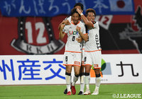 好調山口をけん引する小野瀬 康介は、この日も2ゴールの活躍で存在感を示した【明治安田J2 第25節 熊本vs山口】