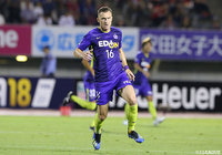 ティーラシンとの交代でＪ初出場を果たしたベサルト ベリーシャ（広島）。