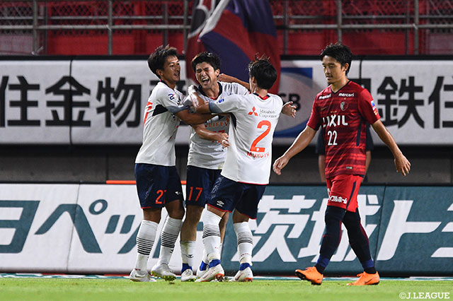 失点後、右サイドからのクロスに富樫 敬真（#17）が合わせFC東京がすぐさまが同点に追いつく！【明治安田Ｊ１ 第19節 鹿島vsFC東京】