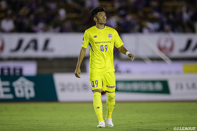 後半途中から投入された新加入の内田 健太（山形）。同点ゴールを演出することはできなかった【明治安田Ｊ２ 第27節 京都vs山形】