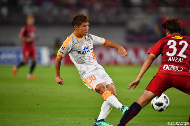 金子 翔太（清水）は効果的なパスを何度も出すなどチャンスメイクに奔走した【明治安田Ｊ１ 第20節 鹿島vs清水】