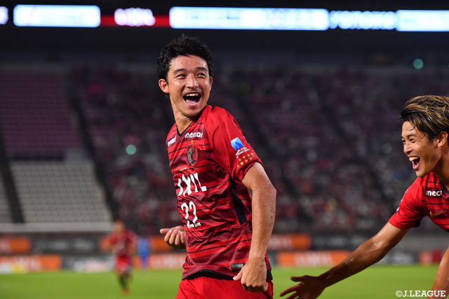 後半ATに劇的な決勝ゴールを決め喜ぶ西 大伍（鹿島）。試合後インタビューでは『俺かっけー!!以上』と自画自賛【明治安田Ｊ１ 第20節 鹿島vs清水】