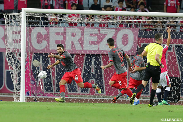 巧みなボールタッチでGKをかわし、無人のゴールへ流し込んだシルビオ ロメロが喜びを爆発させた！【スルガ銀行チャンピオンシップ2018 Ｃ大阪vsインデペンディエンテ】