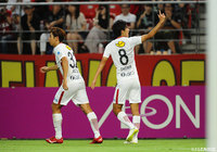 味方のスルーパスに反応した土居 聖真(#8)が冷静に決め、鹿島が後半立ち上がりに同点に追いつく!【明治安田J1 第21節 名古屋vs鹿島】