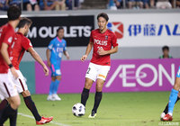 65分からピッチに立った阿部 勇樹(浦和)。これでJ1通算550試合出場となった【明治安田J1 第21節 鳥栖vs浦和】