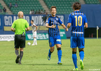 大分の後藤 優介（#9）は鮮やかなジャンピングボレーを叩き込むなど勝負どころで2得点の活躍！【明治安田Ｊ２ 第28節 大分vs岡山】