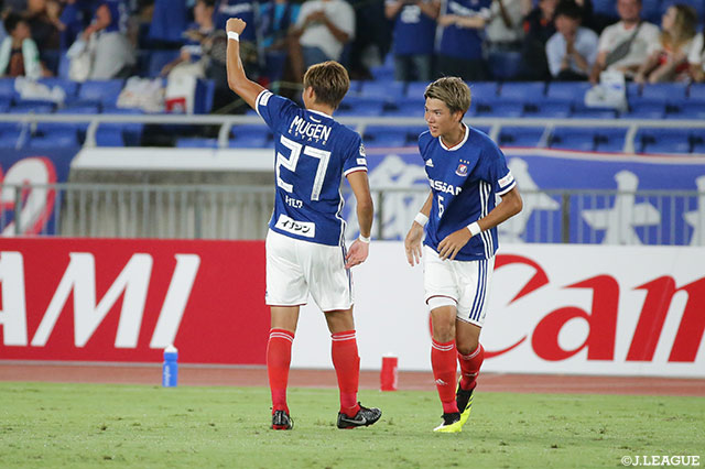 Ｊ１通算100試合出場を達成した松原 健（横浜FM/#27）が無回転のシュートを突き刺し同点に追いつく！【明治安田Ｊ１ 第22節 横浜FMvs名古屋】