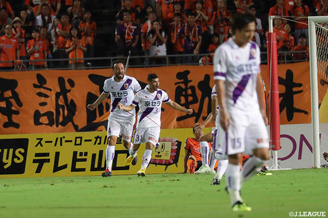 加入後、初ゴールを決めたジュニーニョ（#31）。アウェイの京都が先制！【明治安田Ｊ２ 第29節 山口vs京都】