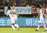 77分に得たPKを小林 悠（川崎Ｆ）がきっちり決めて、逆転に成功！【明治安田Ｊ１ 第23節 広島vs川崎Ｆ】