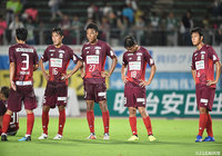 終了間際に痛恨のOGを献上した岐阜はクラブワーストの8連敗に…【明治安田Ｊ２ 第31節 岐阜vs大宮】